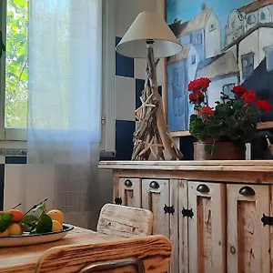  Appartamento Nice And Cosy Flat In